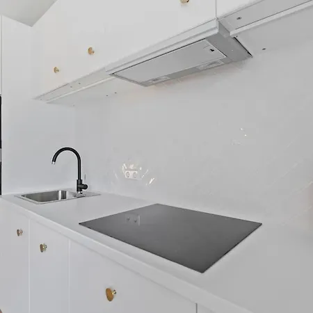 Daire Contemporain 1br Retro Chic Quartier Bonnevoie Lüksemburg