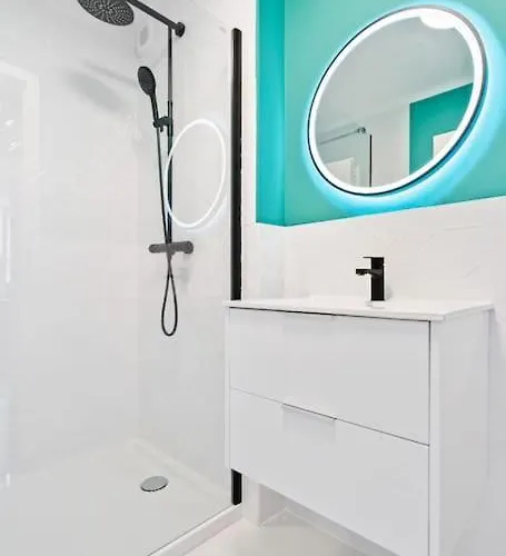 Daire Contemporain 1br Retro Chic Quartier Bonnevoie Lüksemburg