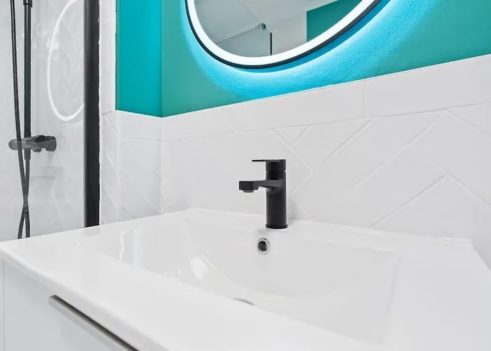 Contemporain 1br Retro Chic Quartier Bonnevoie Apartment